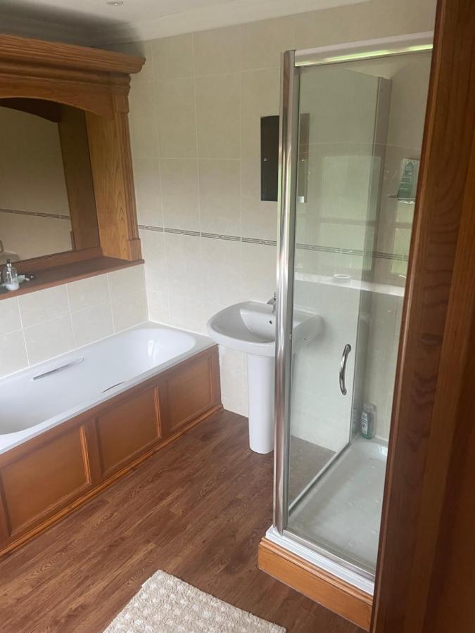 Dairy Farm Guest House Crewe Luaran gambar
